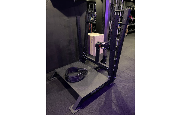 Тренажер для приседания с поясом YouSteel Belt Squat Machine BS76 600_380