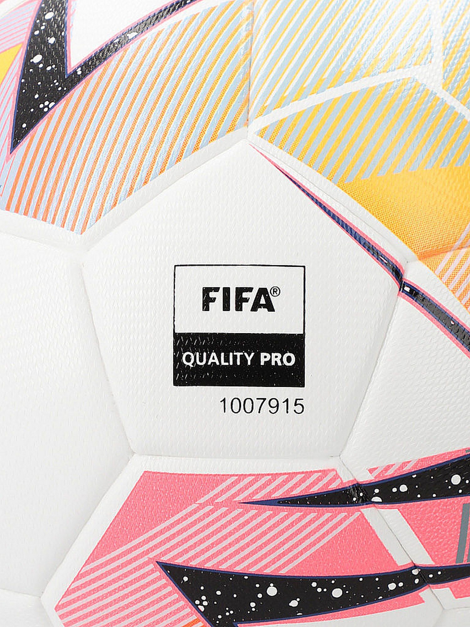 Мяч футзальный Puma Futsal 1 08376301 FIFA Quality Pro, р.4 1500_2000